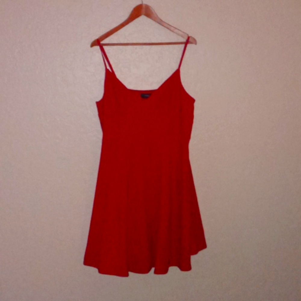 Forever 21 red spaghetti strap adjustable dress